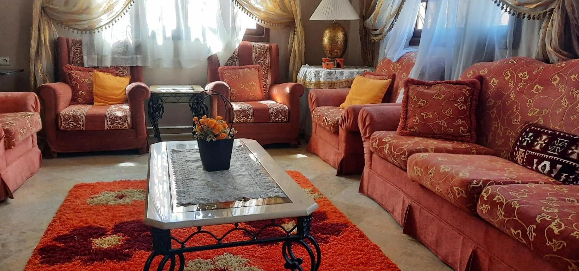 Apartment Oranger Family House City Center, Private Large House, Terasse Garden View, Free Parking Marrakesh