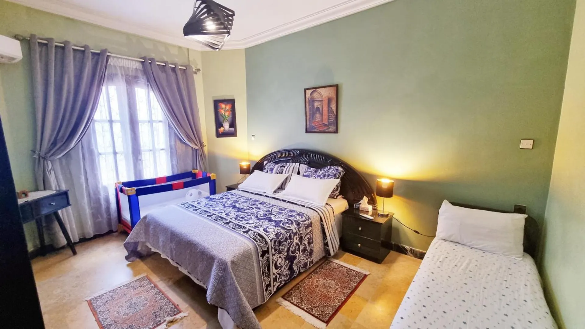 Oranger Family House City Center, Private Large House, Terasse Garden View, Free Parking Marrakesh Morocco