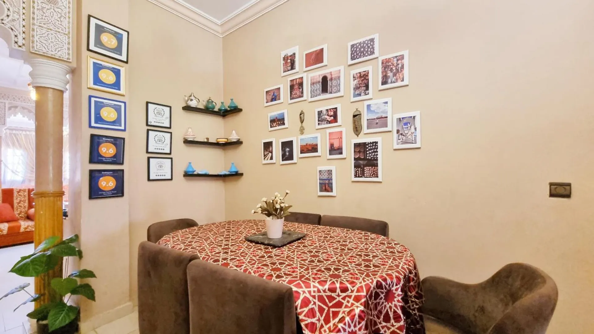 Oranger Family House City Center, Private Large House, Terasse Garden View, Free Parking Marrakesh Apartment