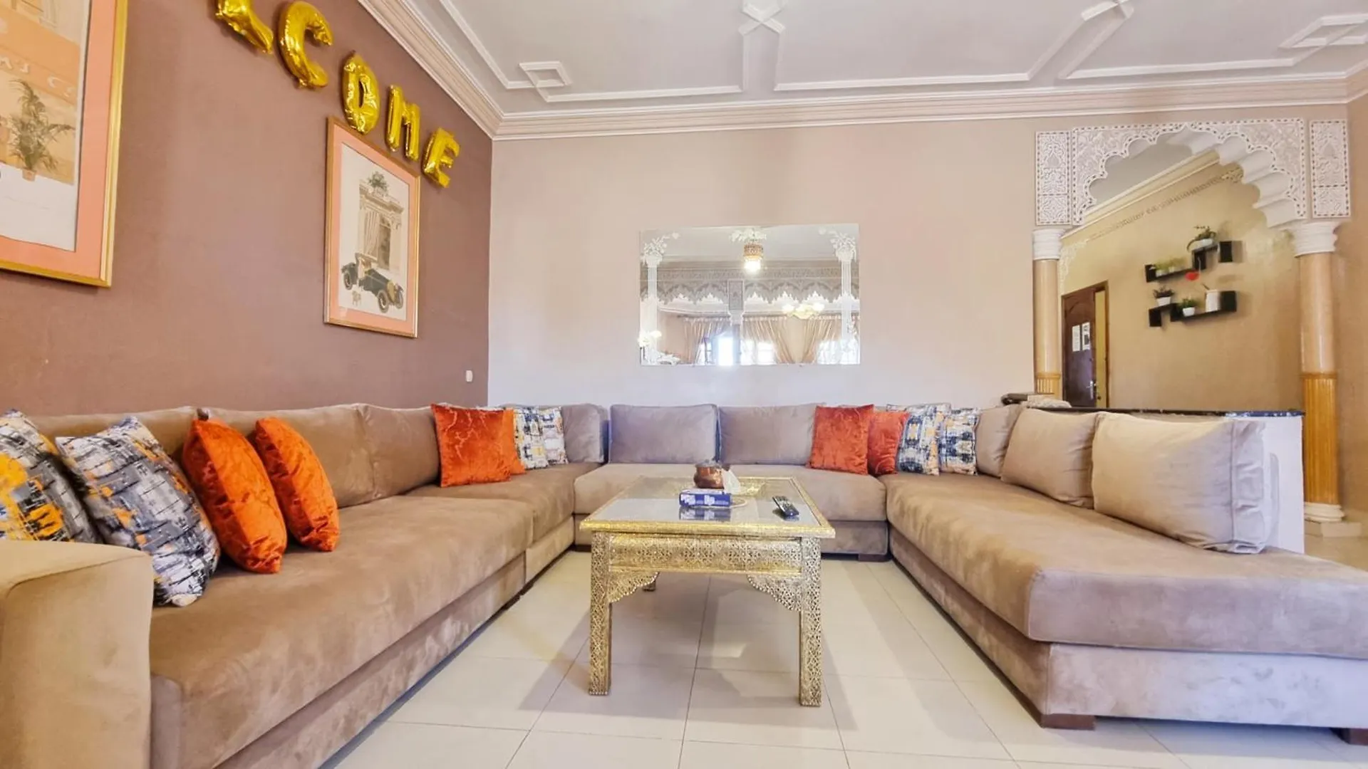 Oranger Family House City Center, Private Large House, Terasse Garden View, Free Parking Marrakesh Morocco
